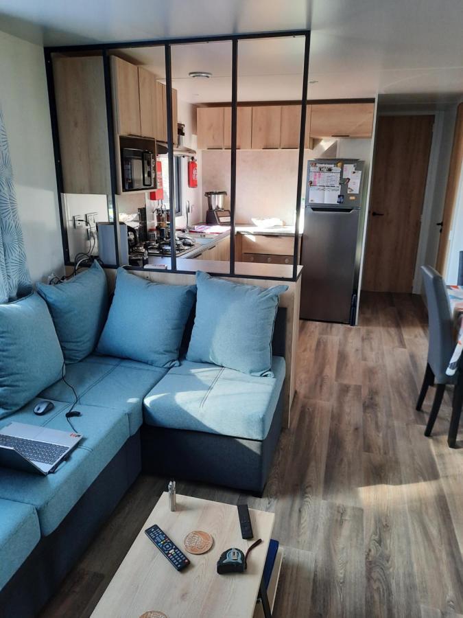 Jpp Marie Ange Proprietaire Hotel Saint-Julien-en-Born Buitenkant foto